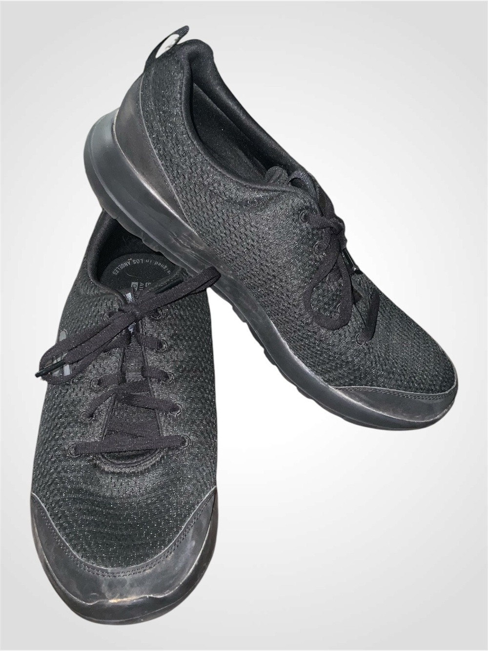 Skechers Go Walk Men's Black Knit Lace-Up Athletic Sneakers - Size 11